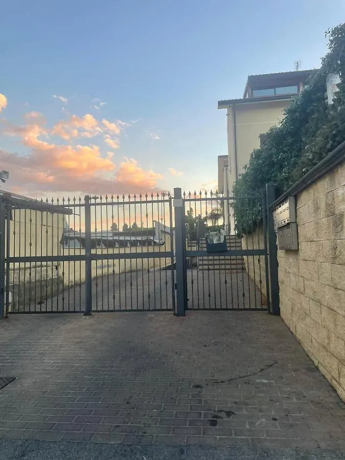 גיארדיני נאקסוס Villetta Climene Apartment